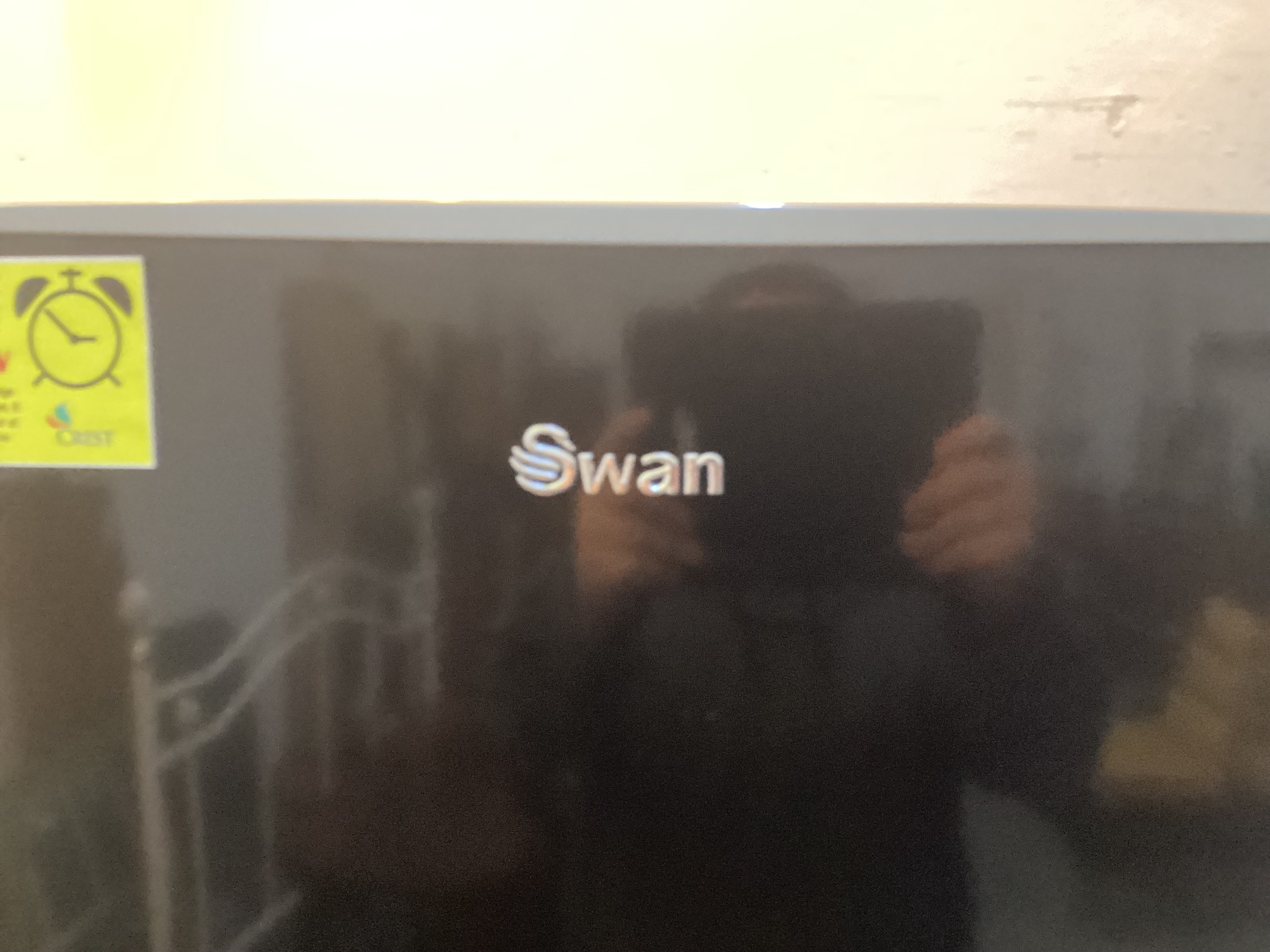 Swan Fridge Freezer